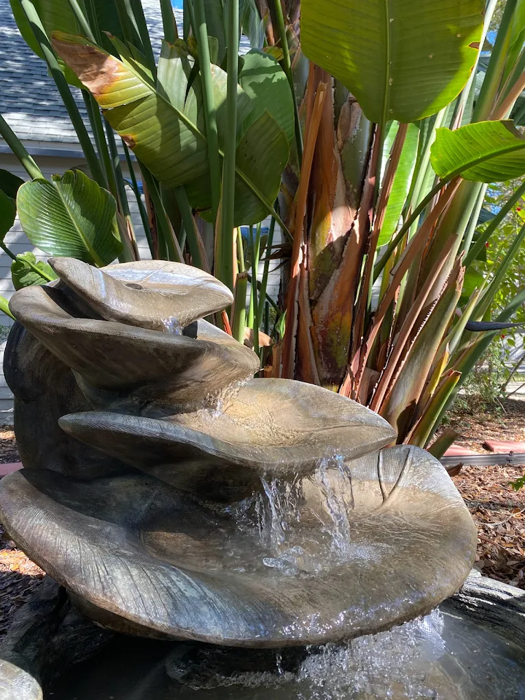 Layered waterfall